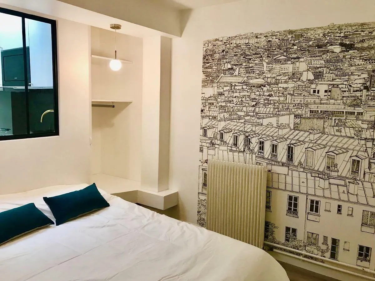 3 Bedrooms Tour Eiffel + Parking